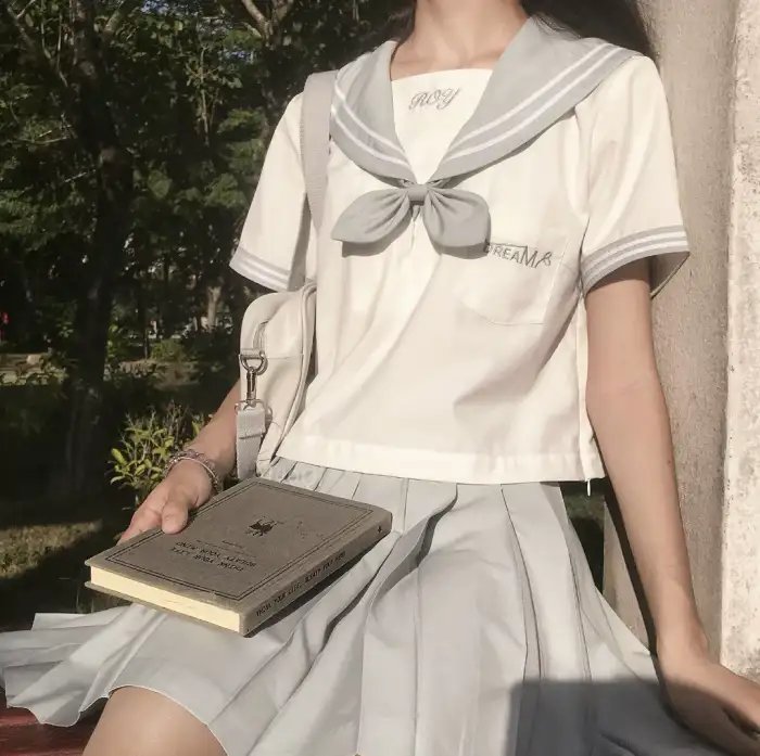 毒蜂魔影 海报